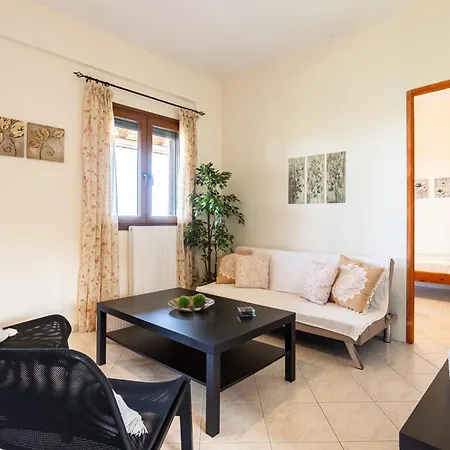 Nelly's Place Sea View