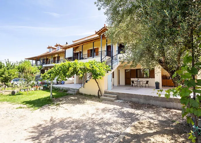 Nelly's Place Sea View *