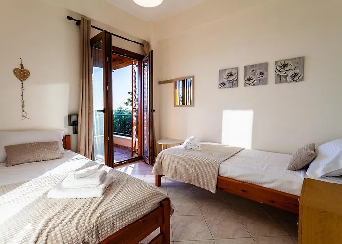 Nelly's Place Sea View Appartement *